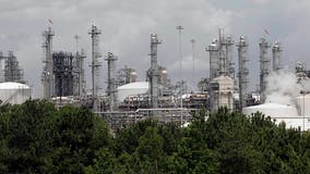 Chevron Phillips agrees to cut pollution at 3 Texas plants