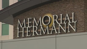 Woman weeks away from new kidney in limbo after Memorial Hermann shuts down transplant program