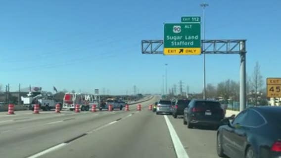 Sugar Land PD officer hit while blocking traffic from a previous car crash, 2 others injured
