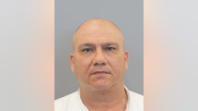 Houston man charged with murder in deadly stabbing of wife