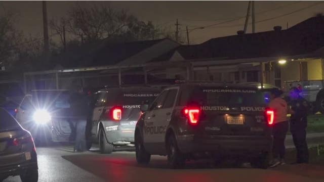 Father of three shot in the head during home invasion, survives; suspects still on loose