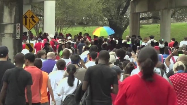 Walk to End HIV Houston on March 6