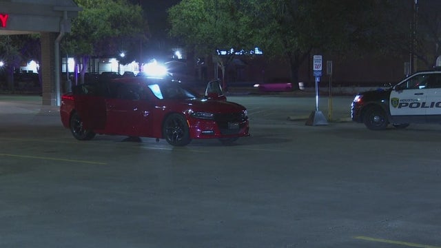 Driver hospitalized after shooting in southwest Houston