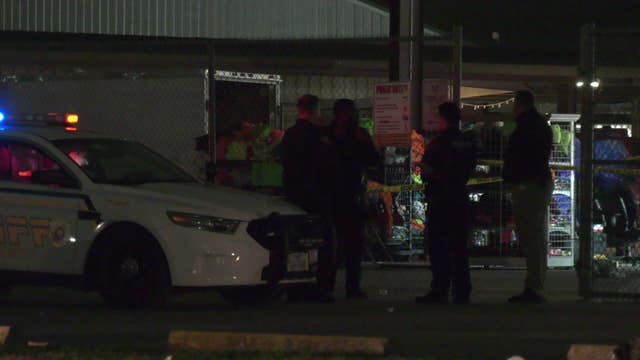 Traders Village vendor shot in NW Harris County; 2 charged