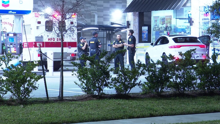 Man shot himself Houston gas station