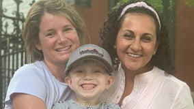 Woman donates kidney to former classmate’s young son