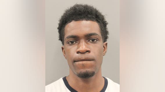 Suspect in custody after NW Houston police chase, deadly multi-vehicle crash