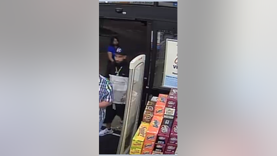 Kidnapping suspect accused of robbing man at knife, gunpoint in SW Harris County arrested