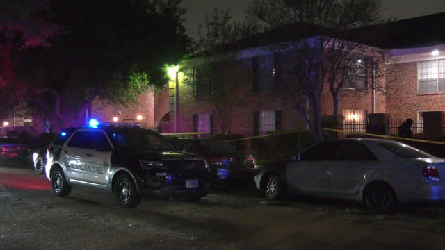 Houston police investigate deadly shooting of man found in vacant apartment