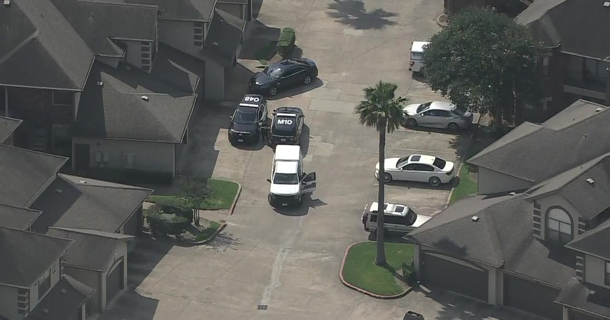 Man charged with murder of girlfriend found shot to death in Houston ...