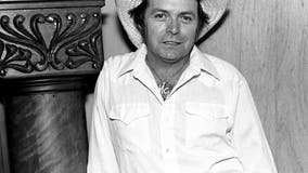 Mickey Gilley death: Country music community mourns loss of legendary trailblazer