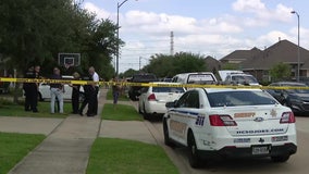 4-year-old accidentally shot by 9-year-old brother in west Harris County; airlifted to hospital