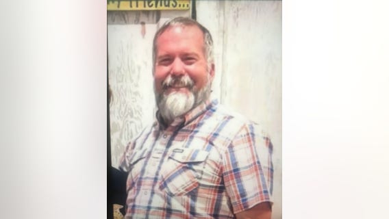 Teacher reported missing from Alvin makes contact with family