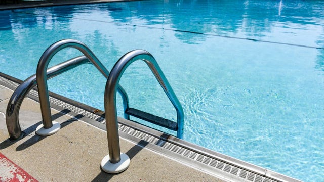 Lifeguards needed in Houston: How to apply, earn $300 bonus