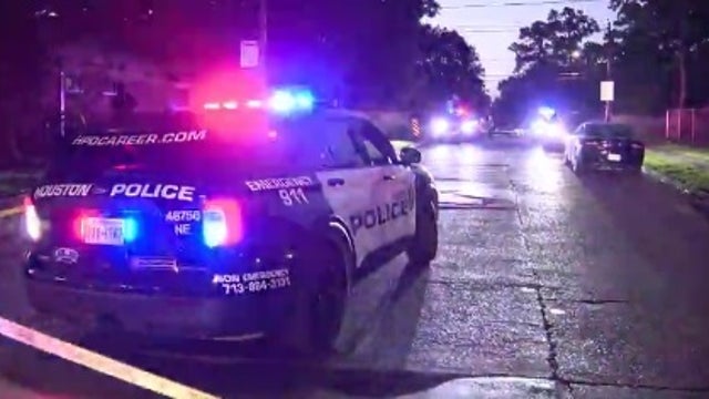 Suspect killed in officer-involved shooting in NE Houston, officer injured