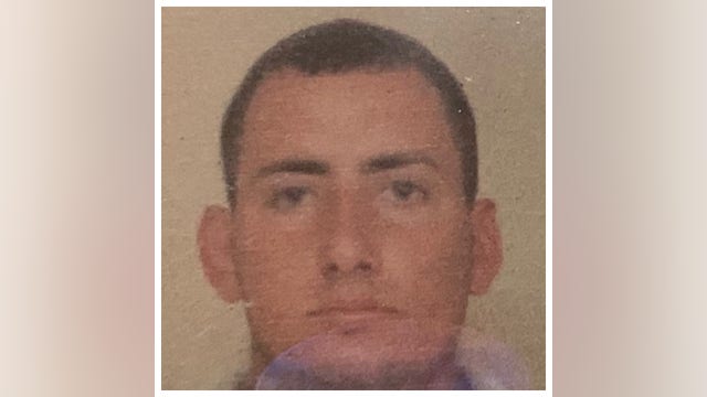 Husband charged with murder for deadly stabbing of woman, 21, in NE Harris Co.