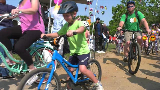Houston's first Art Bike Festival kicks off in MacGregor Park