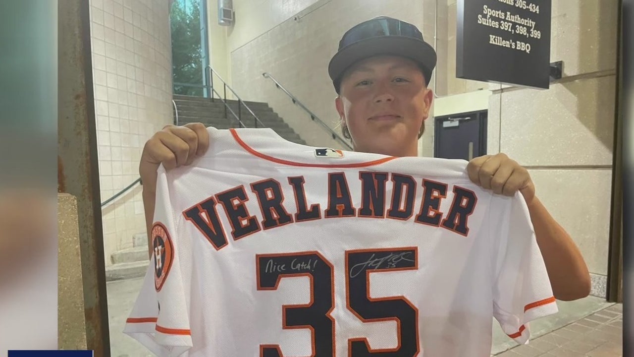 Astros fan receives signed Verlander jersey in exchange for home