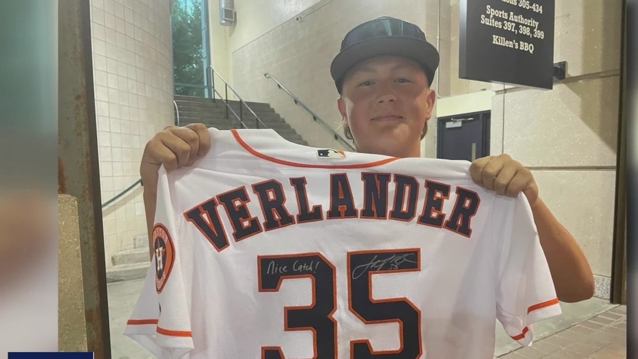 Astros Josh on X: If the Houston Astros re-acquire Justin Verlander, I  will buy someone who retweets this tweet and follows my account an Astros  Verlander jersey.  / X