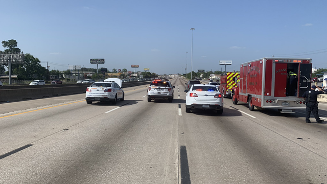 2 killed, 2 hospitalized during major crash in northeast Harris County
