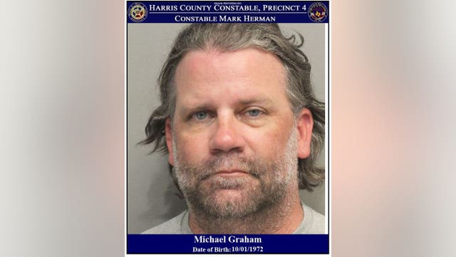 Alleged intoxicated driver accused of pointing gun at off-duty constable deputy