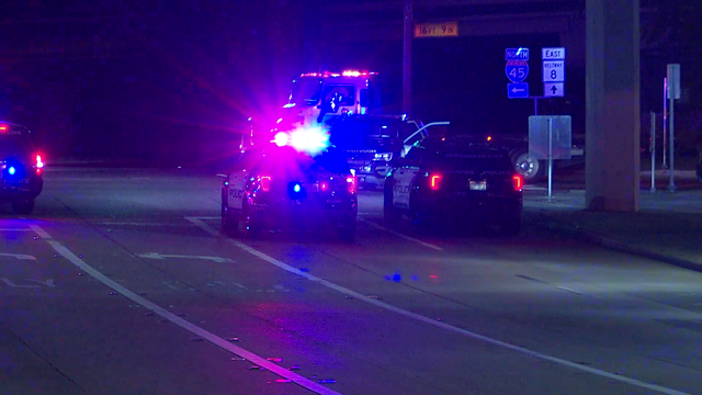 Man, pregnant woman injured in hit and run crash in North Harris Co.
