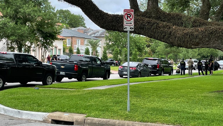 Law enforcement agencies at River Oaks home