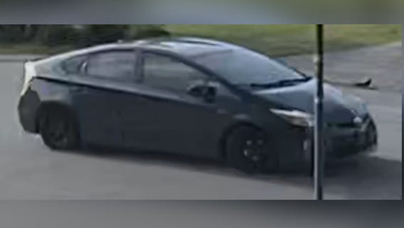Houston police release new photos of car wanted in deadly home invasion