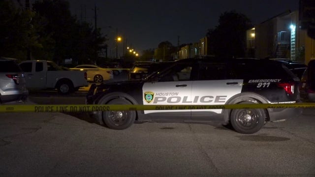 Fight between 2 friends ends in deadly stabbing in SW Houston
