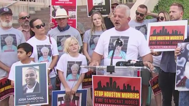 Families of murder victims calling for voters to elect judges that will be tough on criminals