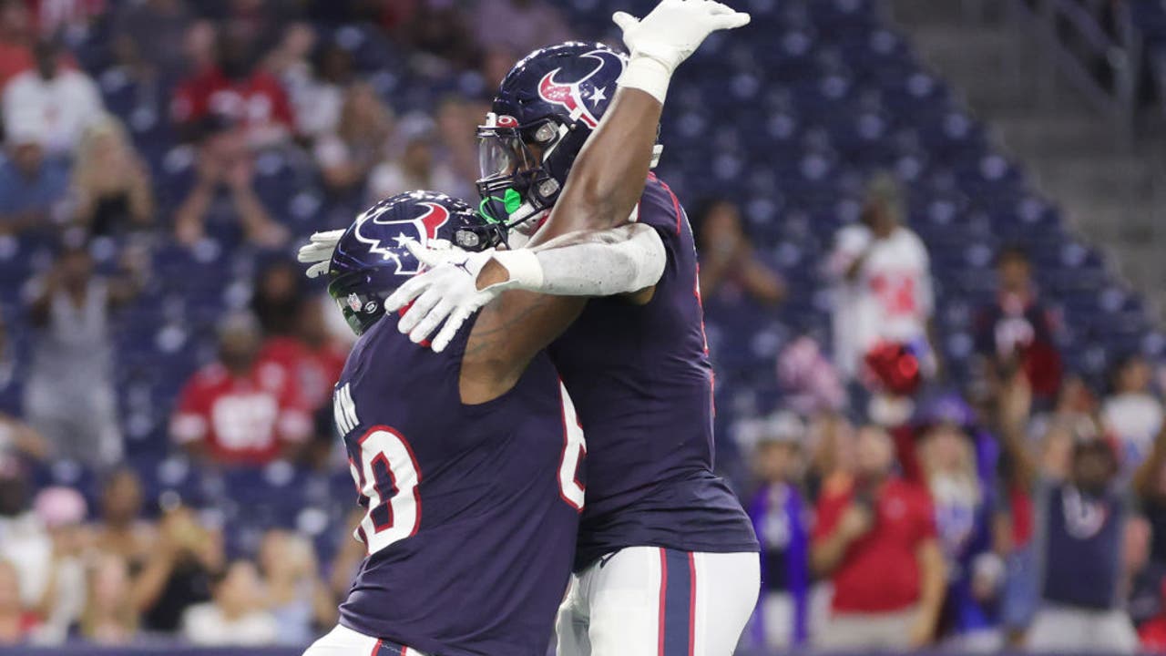 Davis Mills ends preseason with touchdown; Texans top 49ers 17-0