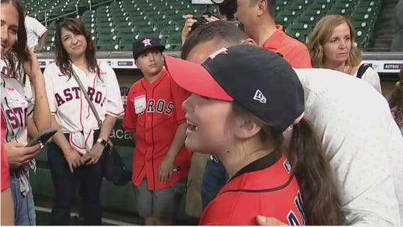 Former Astros shortstop Carlos Correa honors 10-year-old Uvalde shooting survivor in return to Houston