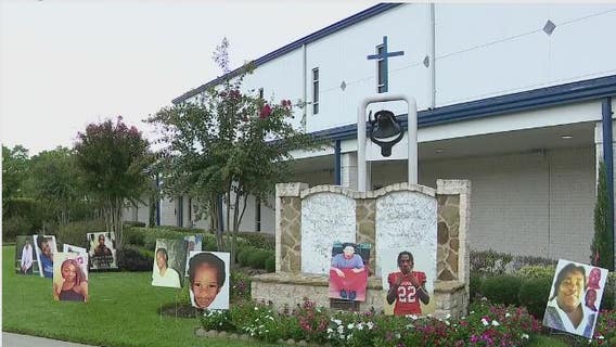 Families of gun violence victims in Houston gather to talk about solutions, honor lives lost