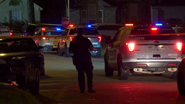 Teen dead, sister injured after Harris Co. shooting; possible suspect shot himself: sheriff