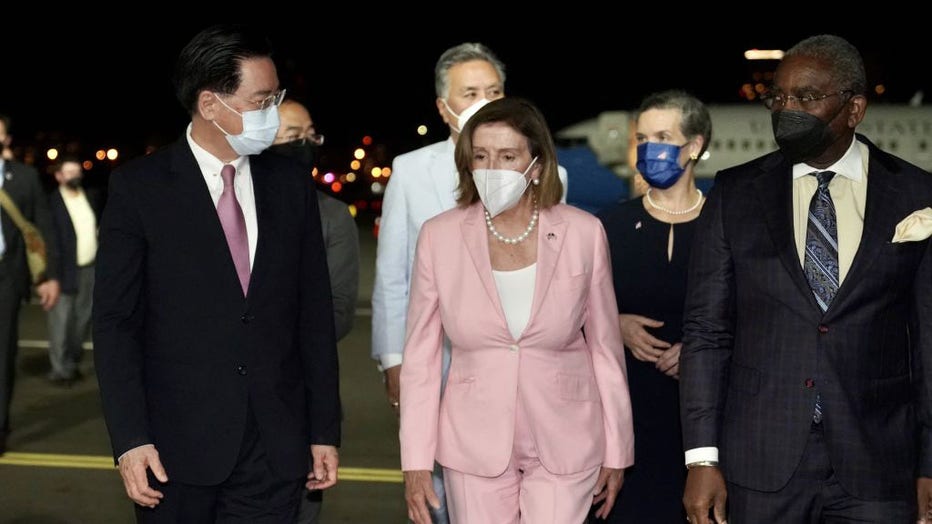 U.S. House Speaker Nancy Pelosi lands in Taiwan