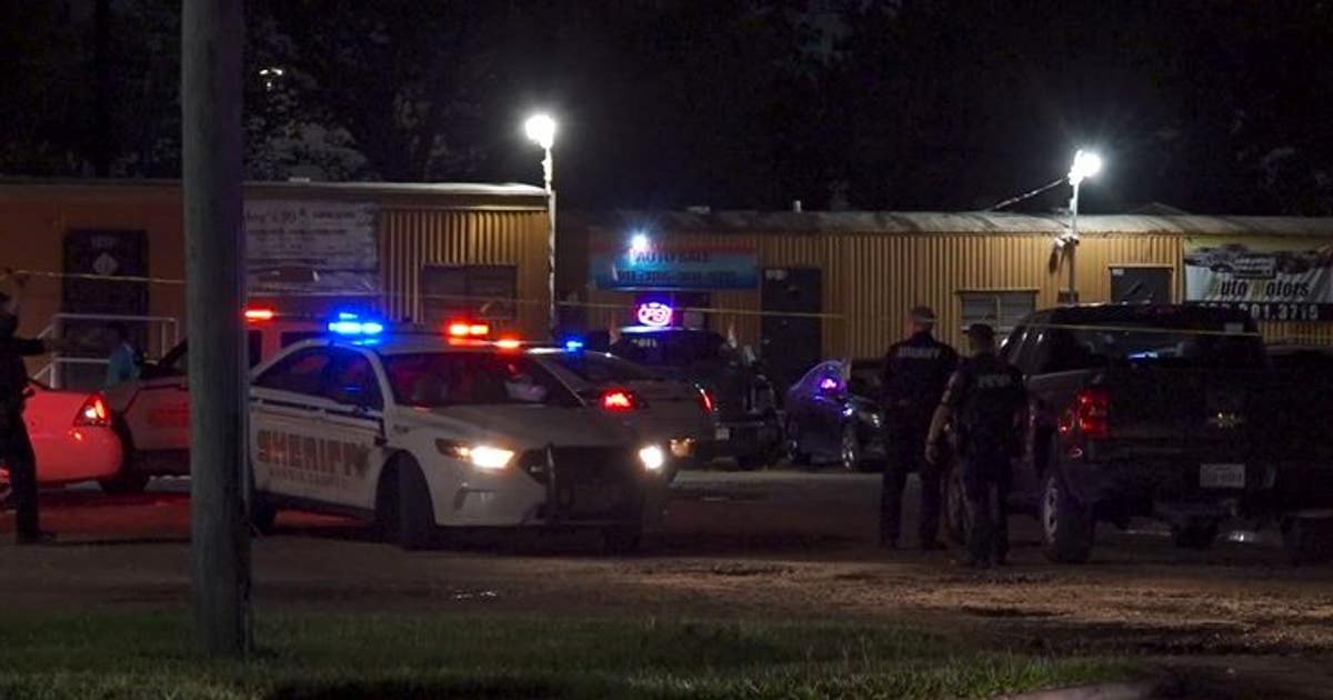 Man killed after trying to rob illegal game room in east Harris County ...