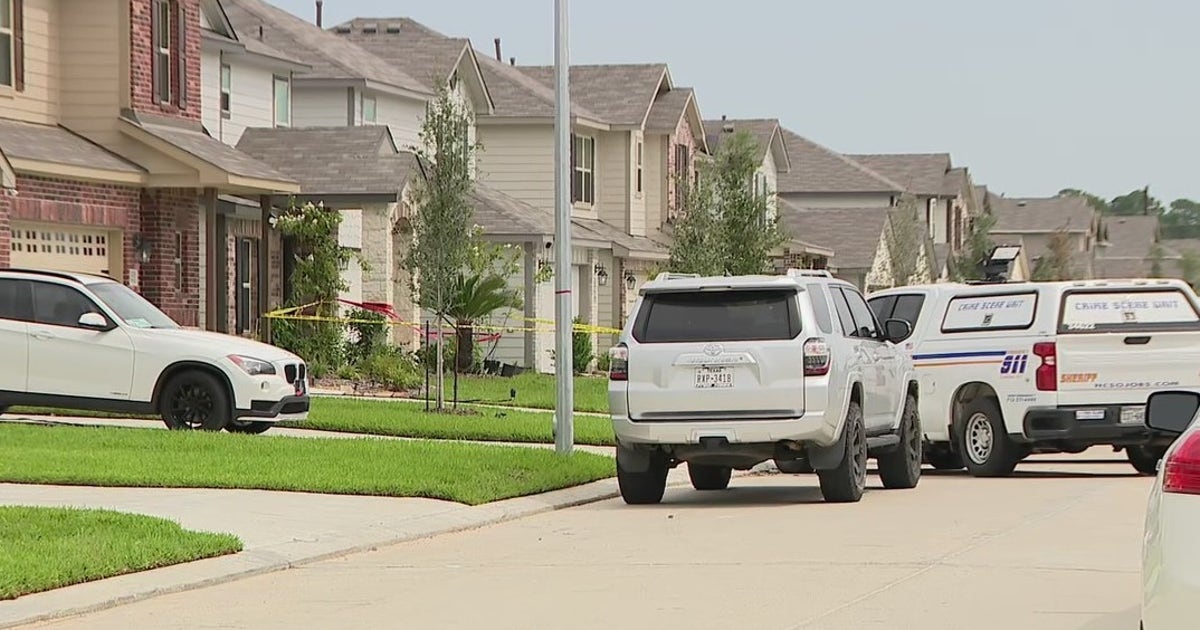 Teen shot in northwest Harris County dies at hospital, victim ...