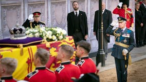 The queen's coffin will lie in state for four days in Westminster Hall: What to know about the tradition