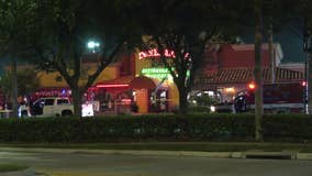 Man with tire iron fatally shot by Liberty Co. investigator at Houston restaurant: HPD