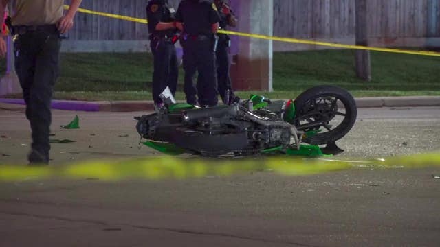 Motorcyclist dies after crash with pickup truck in NW Houston
