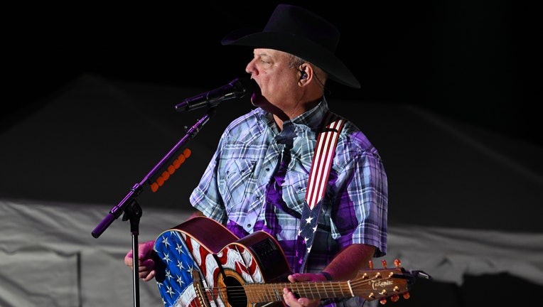 2022 Kentucky State Fair - John Michael Montgomery In Concert