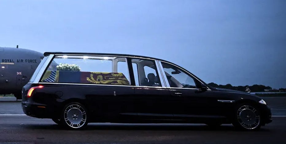 未認可霊柩車/Unlicensed Hearse 未認可霊柩車の商品検索 | 日本最大級 MTG通販サイト「晴れる屋」