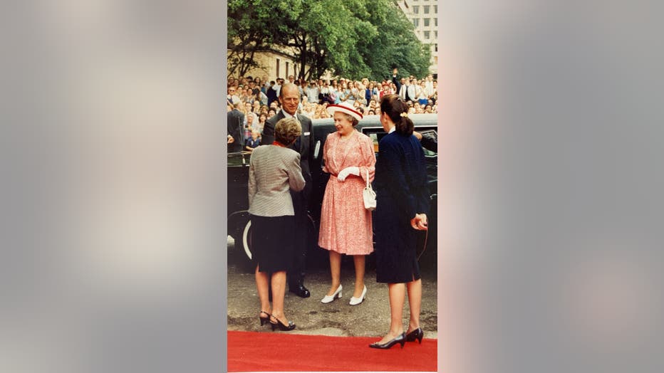 Houston Mayor Kathy Whitmire greets Queen Elizabeth II and Prince Philip