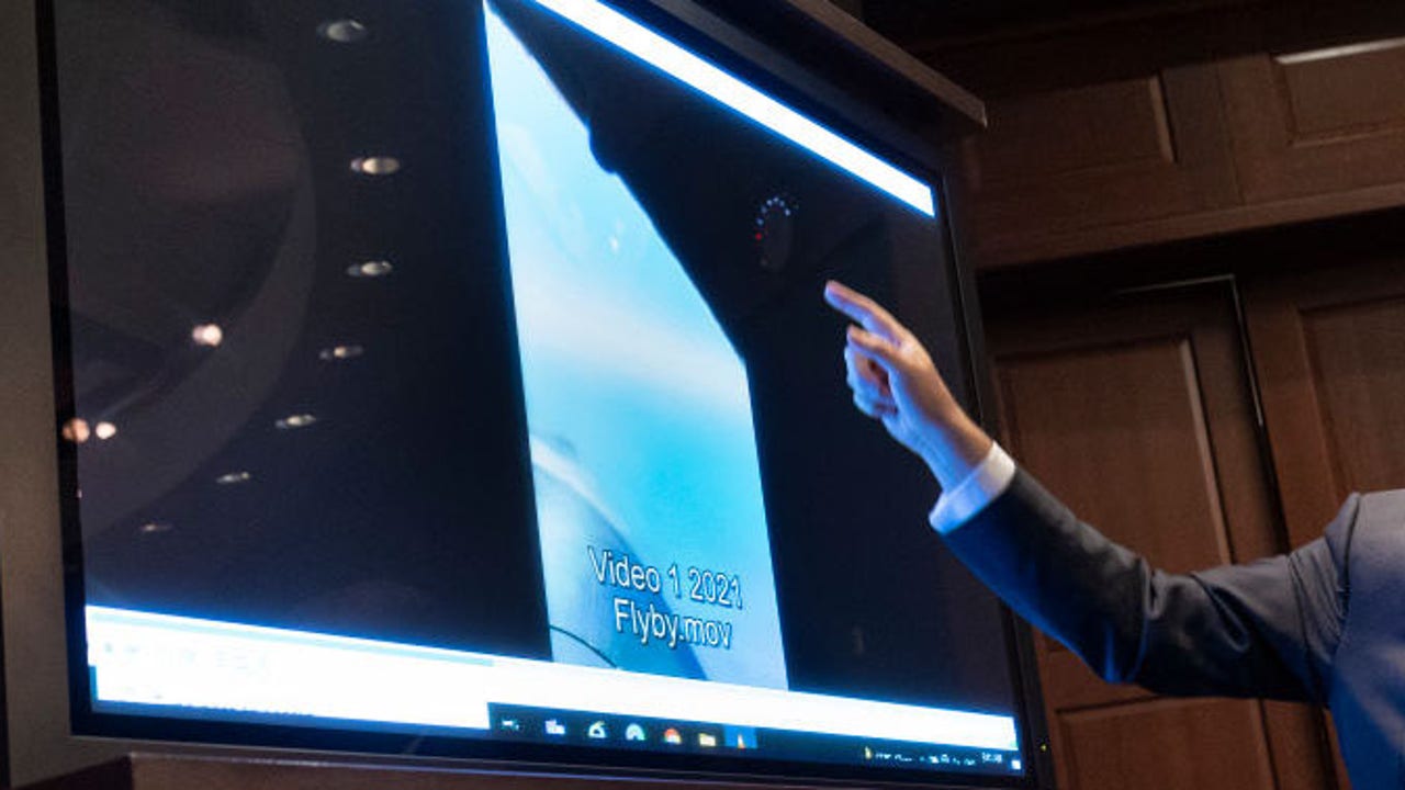 NASA announces members of its scientific team to study UFOs - Vimarsana News