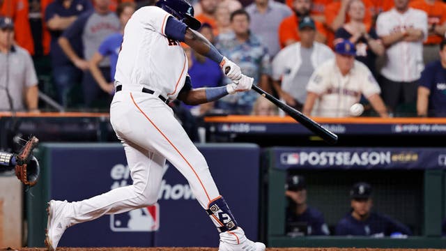 Alvarez hits 3-run HR vs Mariners in 9th, Astros jolt M's in ALDS