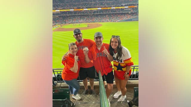Yordan Alvarez hits walk-off homerun to win ALDS Game 1, fan celebrating 26th birthday catches it