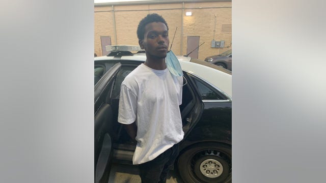 Jaylon Boston, 19, charged for Houston shooting of Yogesh Sharma at store on Weston St