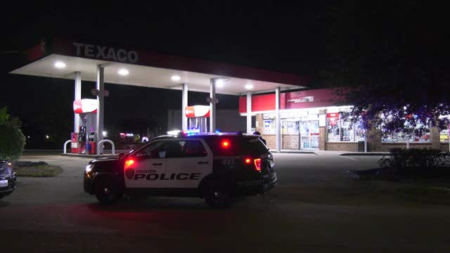Houston gas station clerk struck by stray bullet on Wilcrest Drive