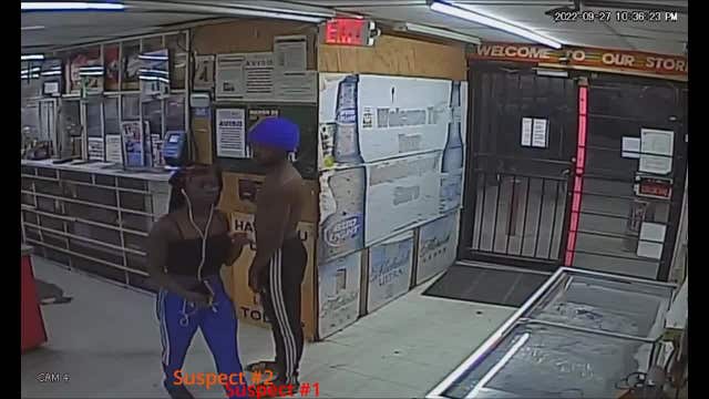 Suspects wanted in deadly shooting of Houston convenience store employee on Weston St
