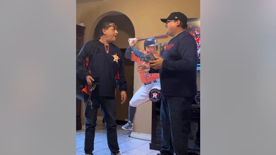 A family affair: Astros fans share World Series experience with their loved  ones